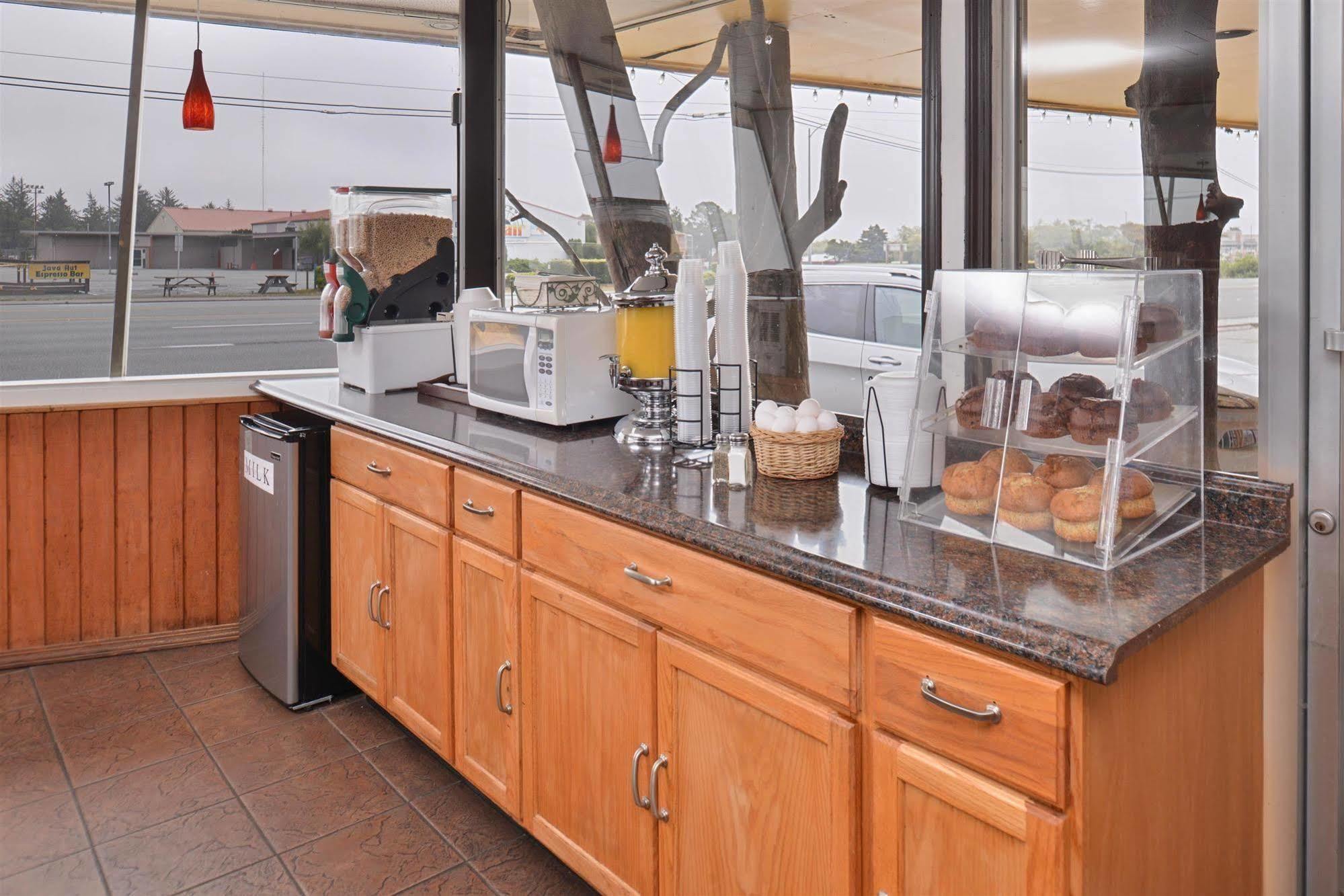 North Coast Inn Crescent City Bagian luar foto